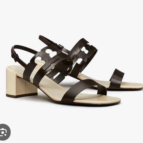 C- Tory Burch Black Sandals NWT - Picture 1 of 11